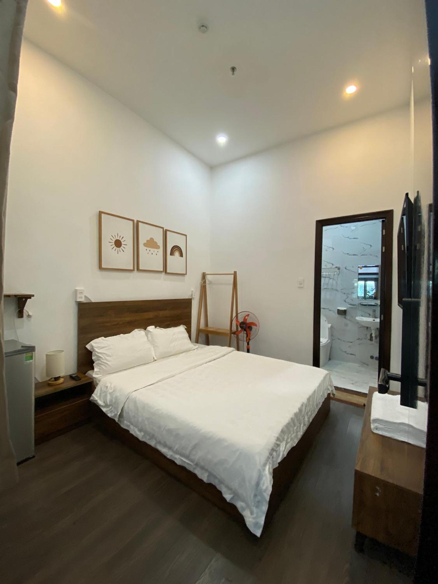 Hotel Apartments Dalat Zewnętrze zdjęcie